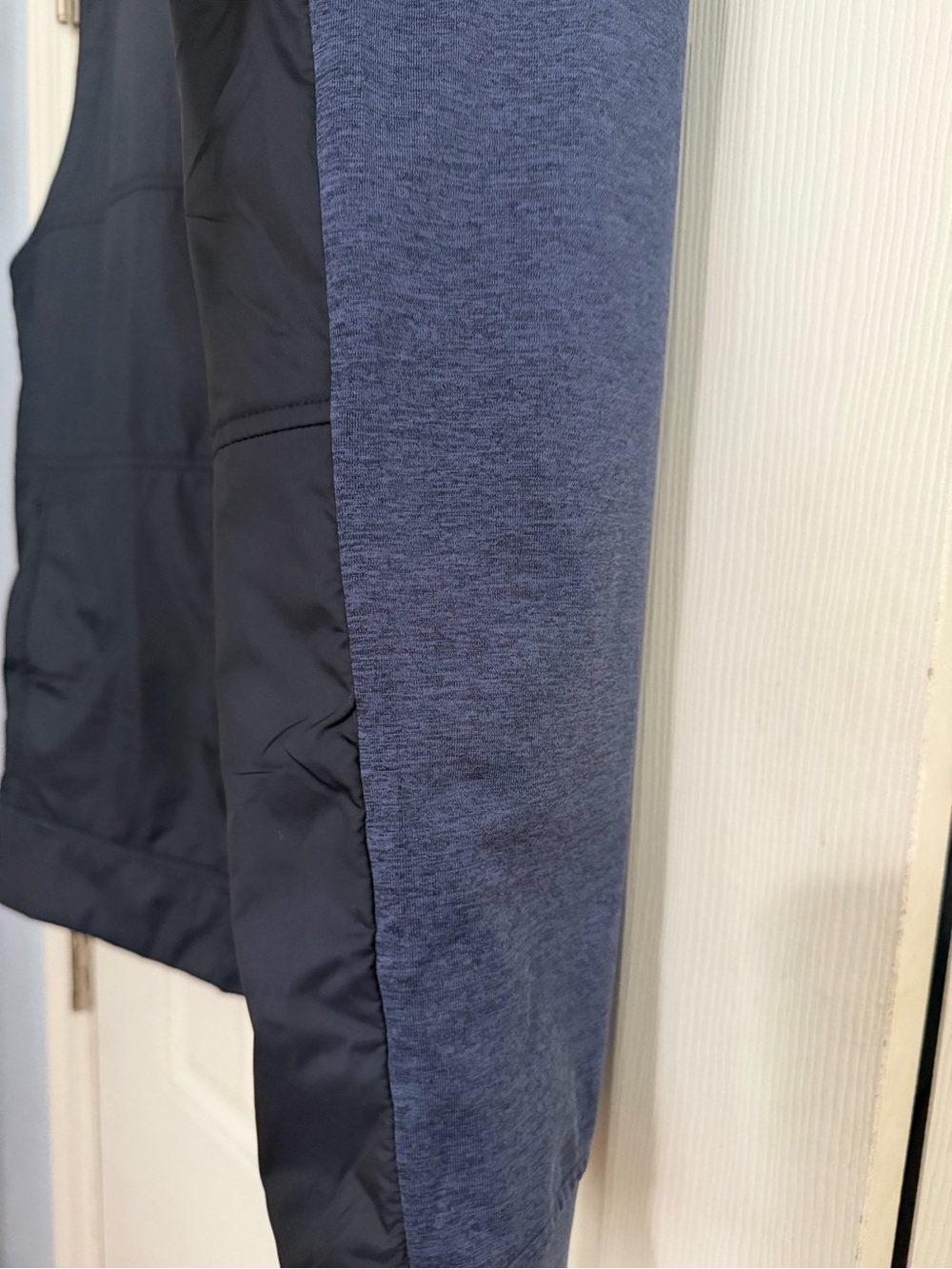 Cutter & Buck Men's Navy Golf Puffer Vest CB dry tec size XXL - Picture 6 of 10